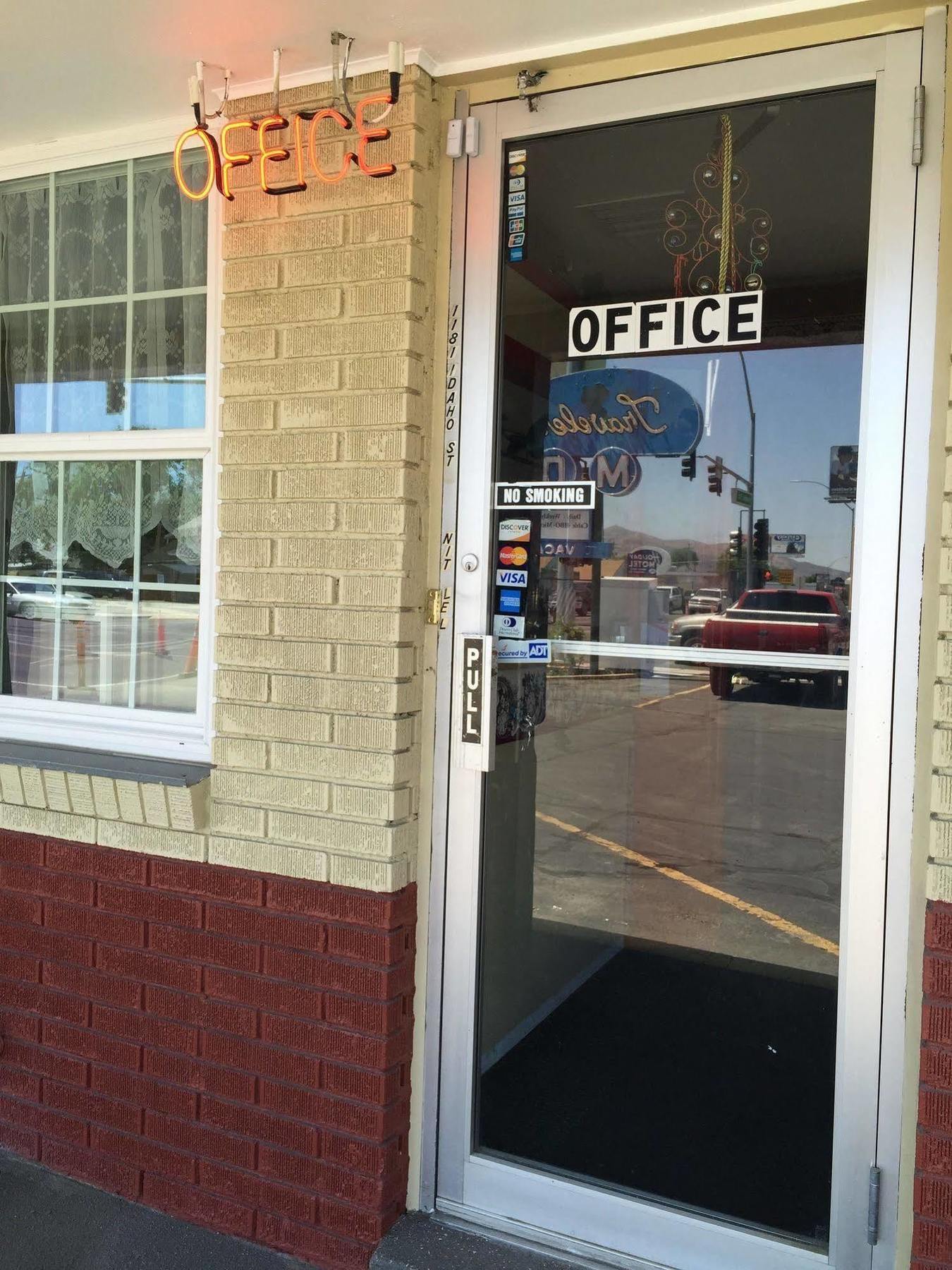 Travelers Motel Elko Zewnętrze zdjęcie